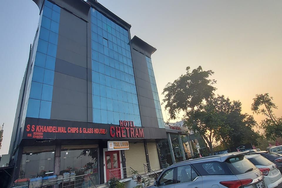 Hotel Exterior