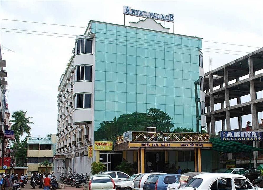 Hotel Arya Palace 