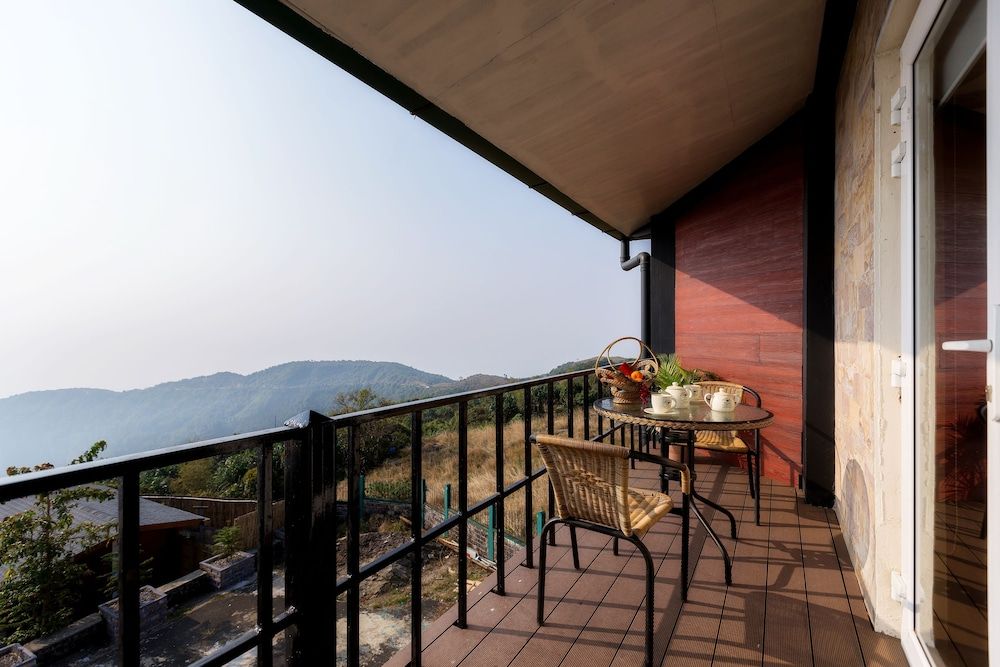 Polo Resort Cherrapunji Dew Drop Cottage 11