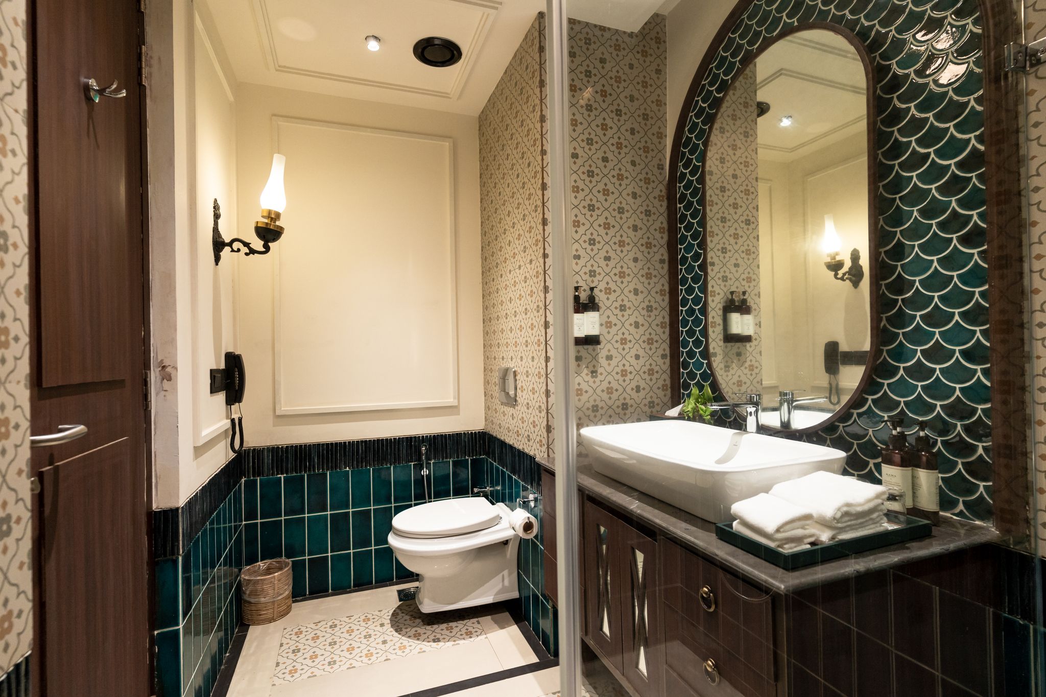 Polo Cherrapunjee Resort Waterfall Pool Suite 2