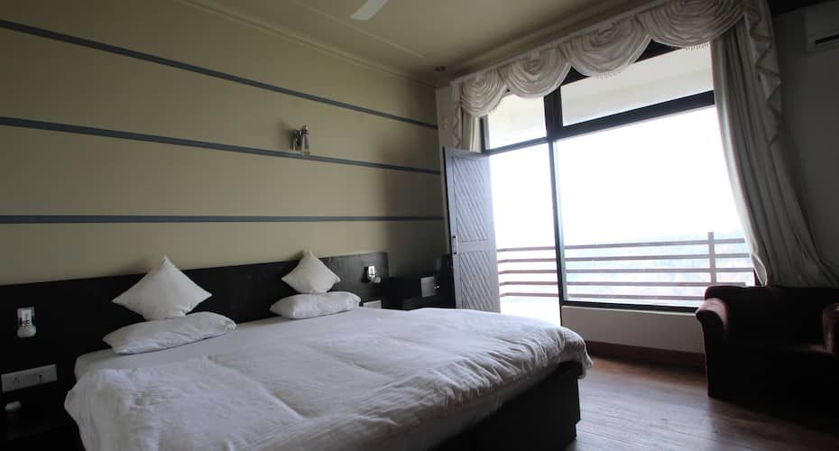 undefined Hotel Shivalik Best Himalayan View 8