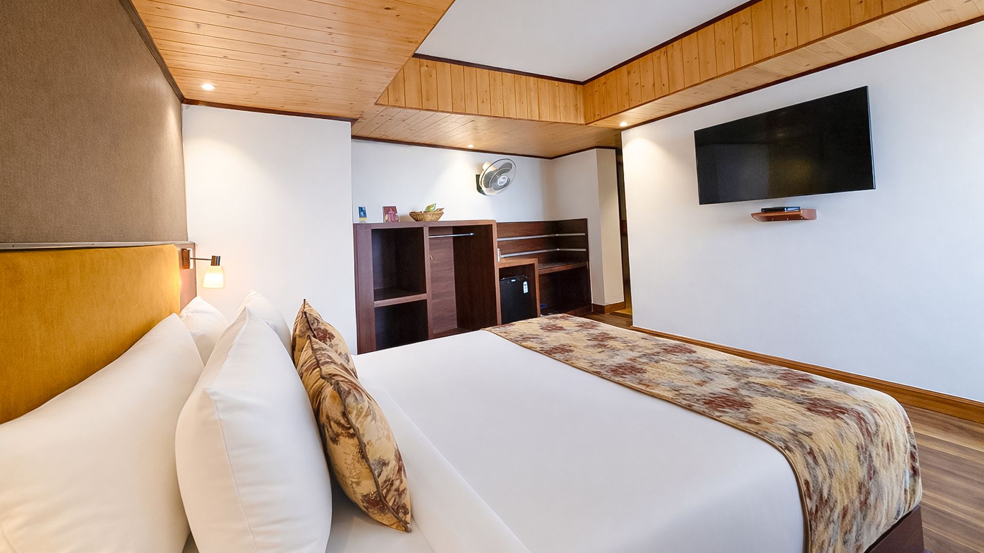 undefined YASHSHREE MALL ROAD DARJEELING 9