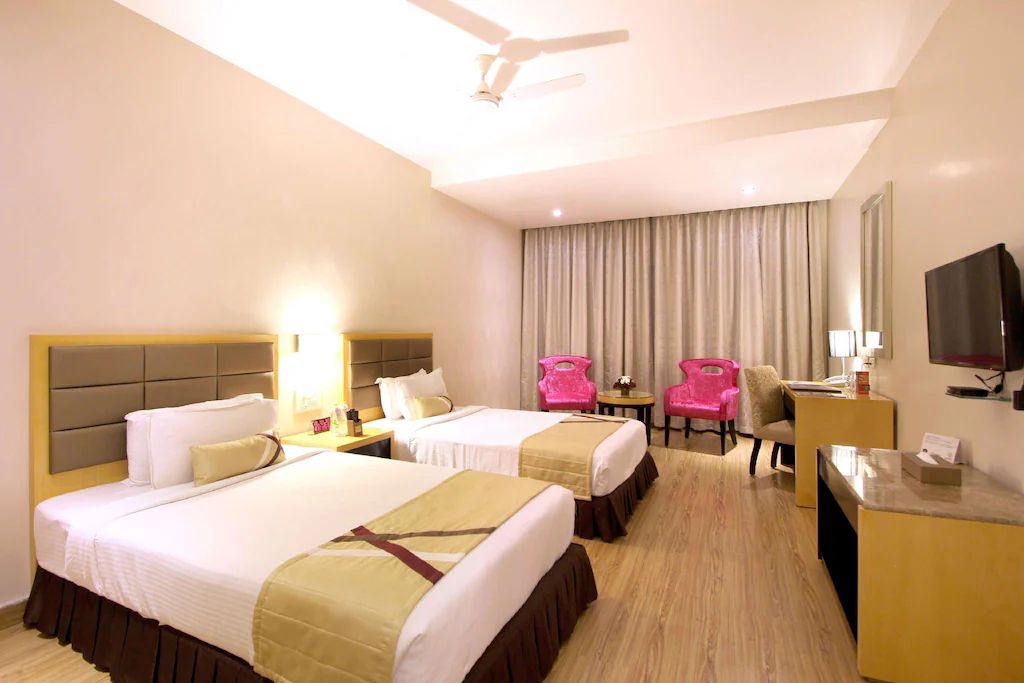 Superior Room - 02 Single Beds, Smoking Room, High Speed Internet Access, Wi-Fi Internet, Safe, Mini Bar
