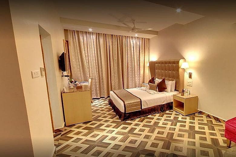 Superior Room - 02 Single Bed, Non - Smoking, Bath & Shower, Coffee & Tea Maker, WI-FI