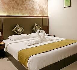 Luxury King Room