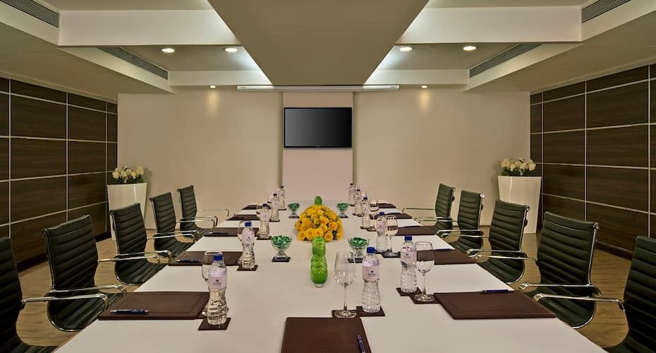 a board room ccf sh lr