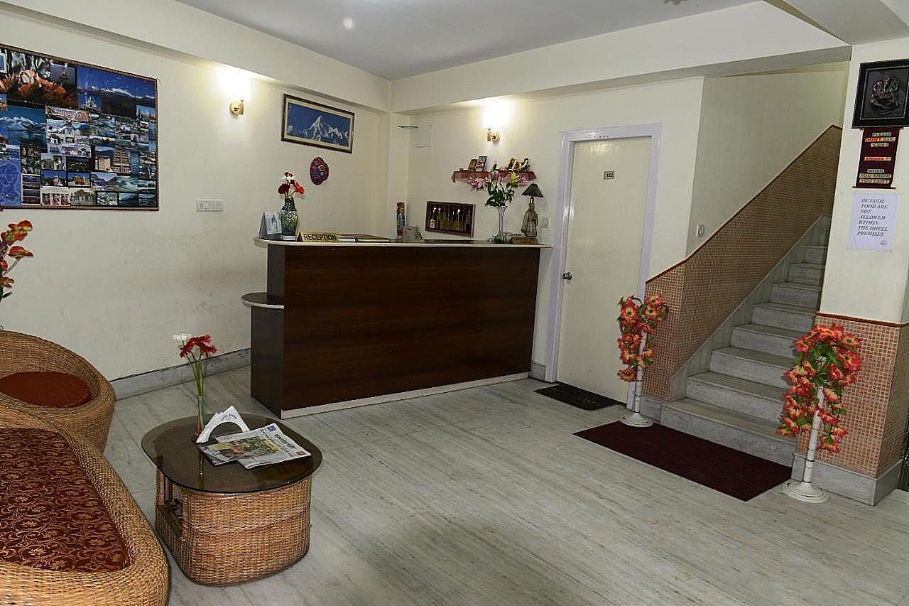 undefined Hotel Renam 2