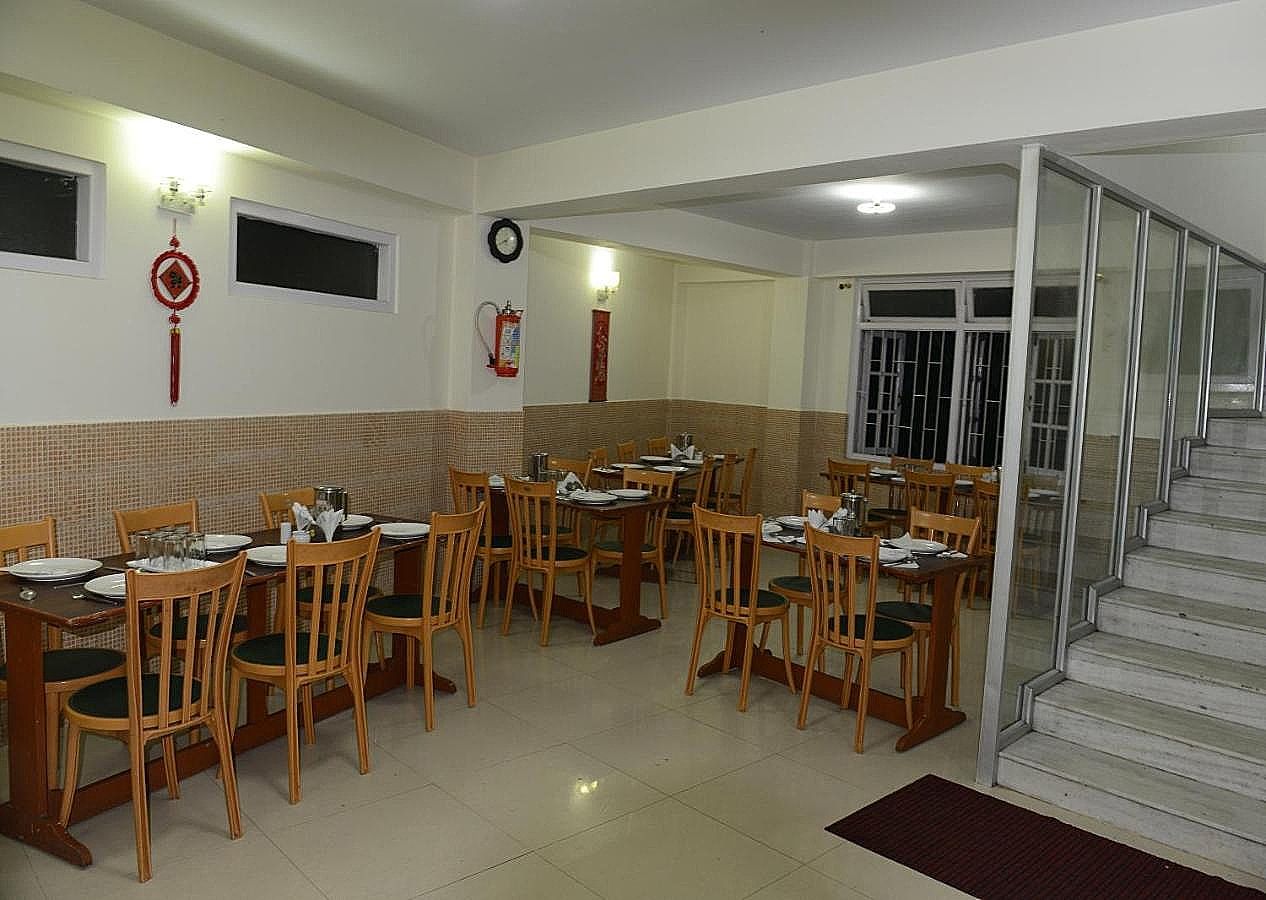 undefined Hotel Renam 3