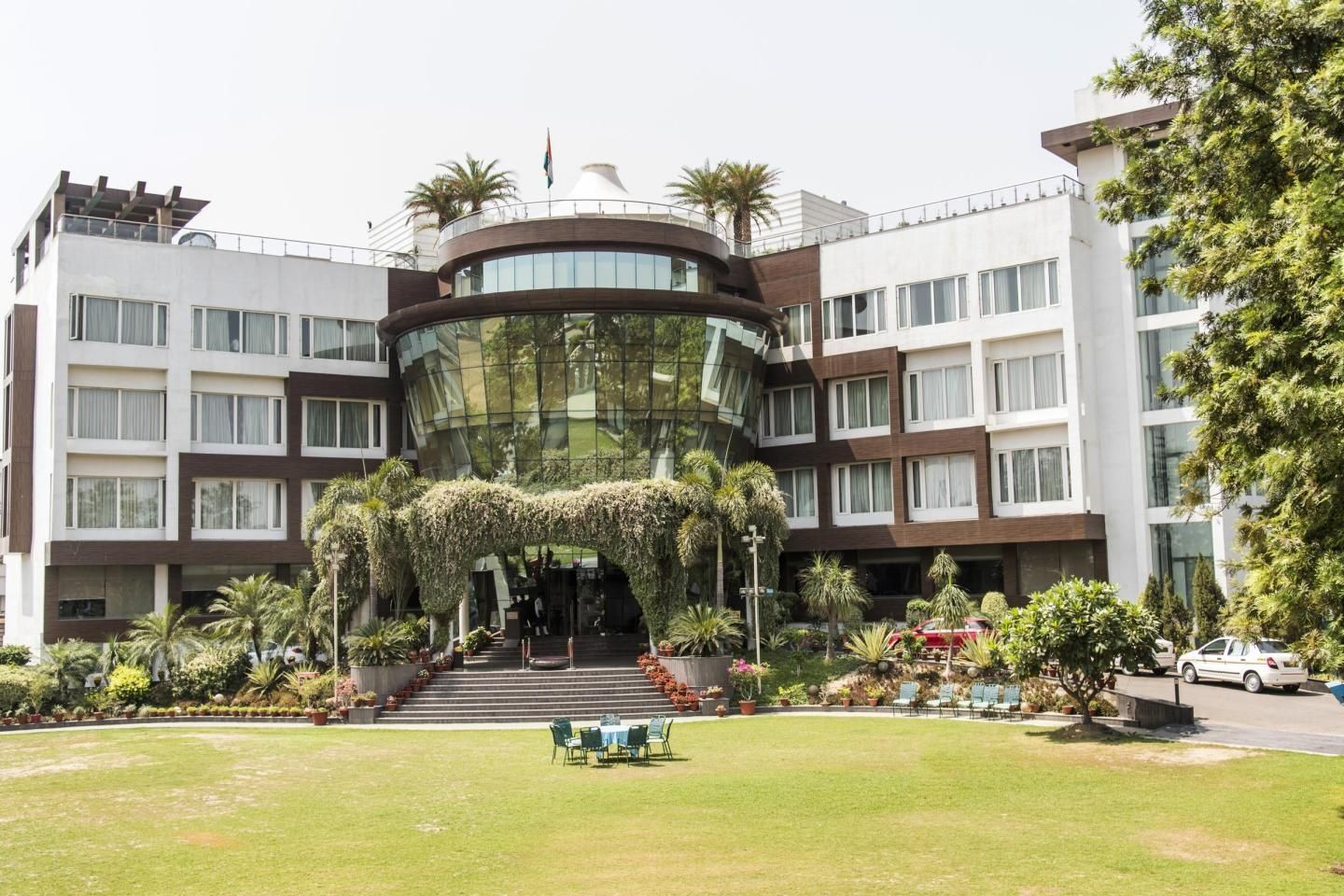 Hotel Exterior