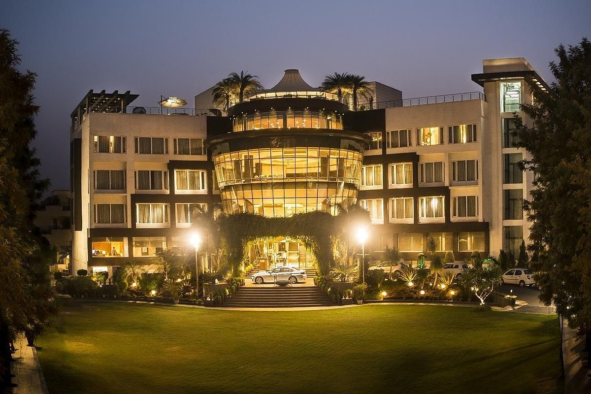 Hotel Exterior