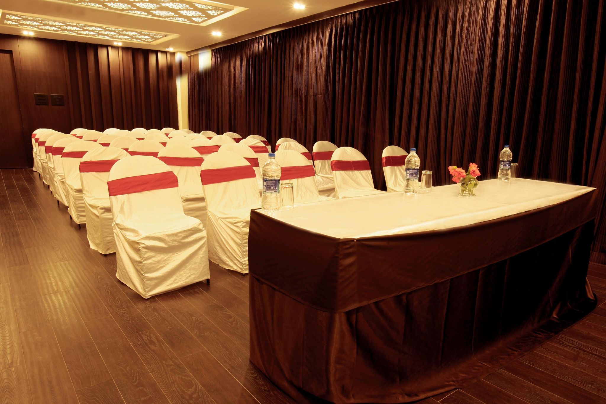 undefined J Hotel 9