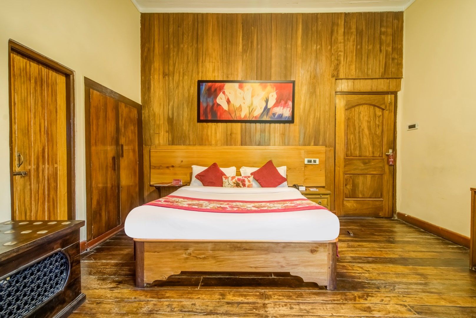 Summit Barsana Hotel & Spa Deluxe Heritage Room 2
