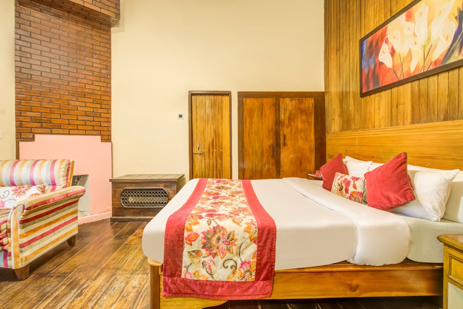 Summit Barsana Hotel & Spa Deluxe Heritage Room 3
