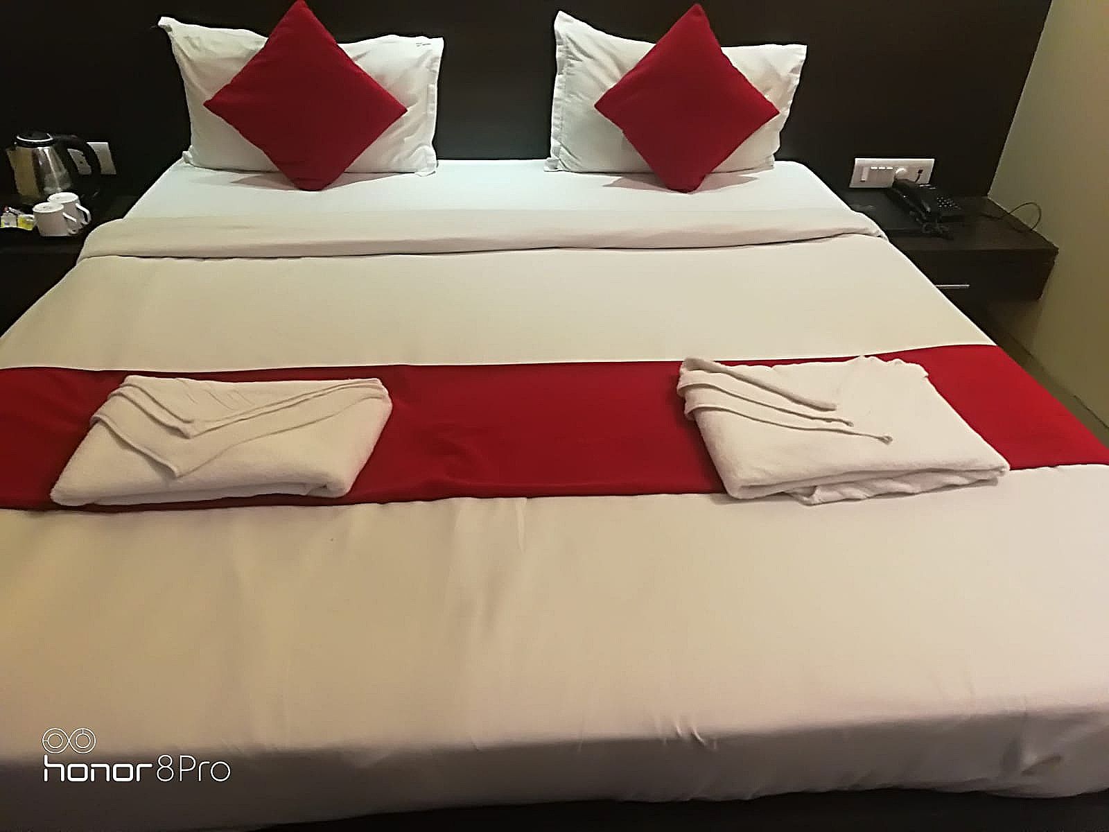 Shelter Hotel Deluxe  Room
