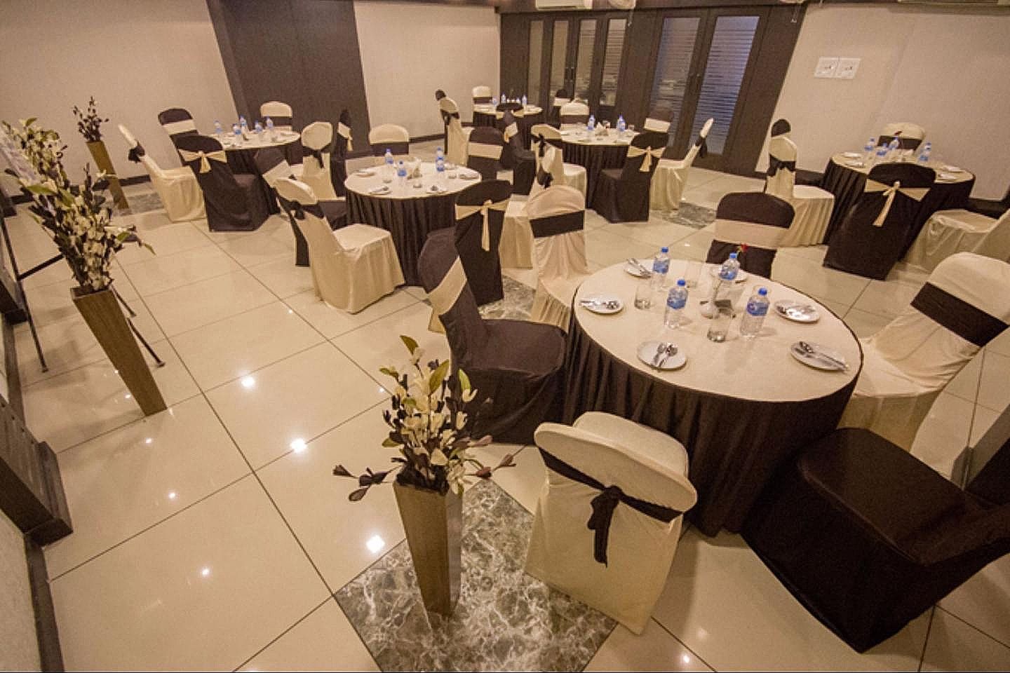undefined ANR Hotel (24 Hours Check-in & Check-Out) 5