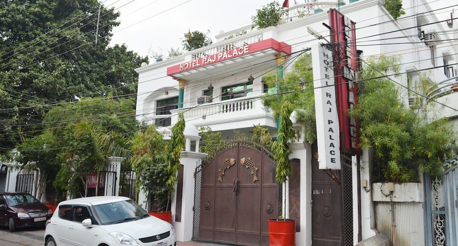 undefined Raj Palace Hotel 8