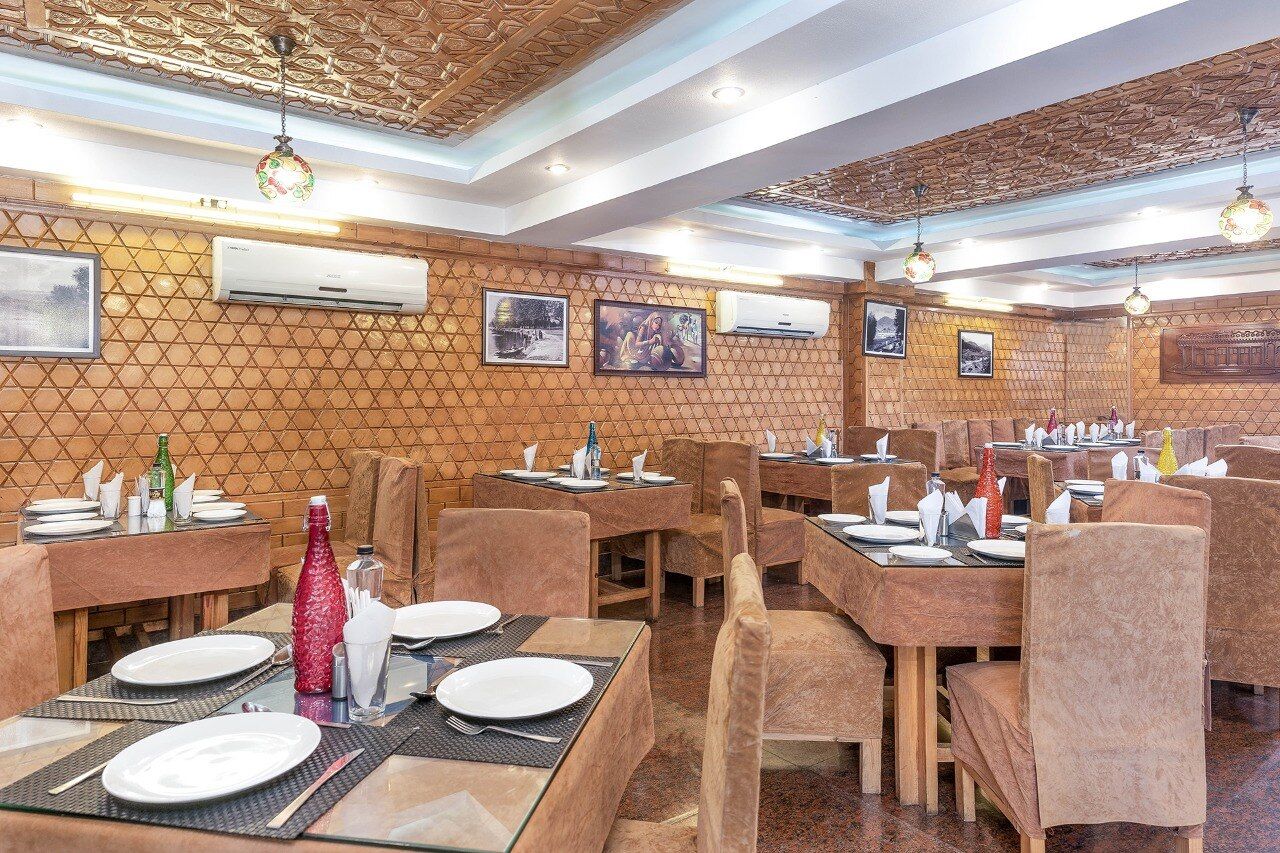 undefined Hotel Regal Palace 5