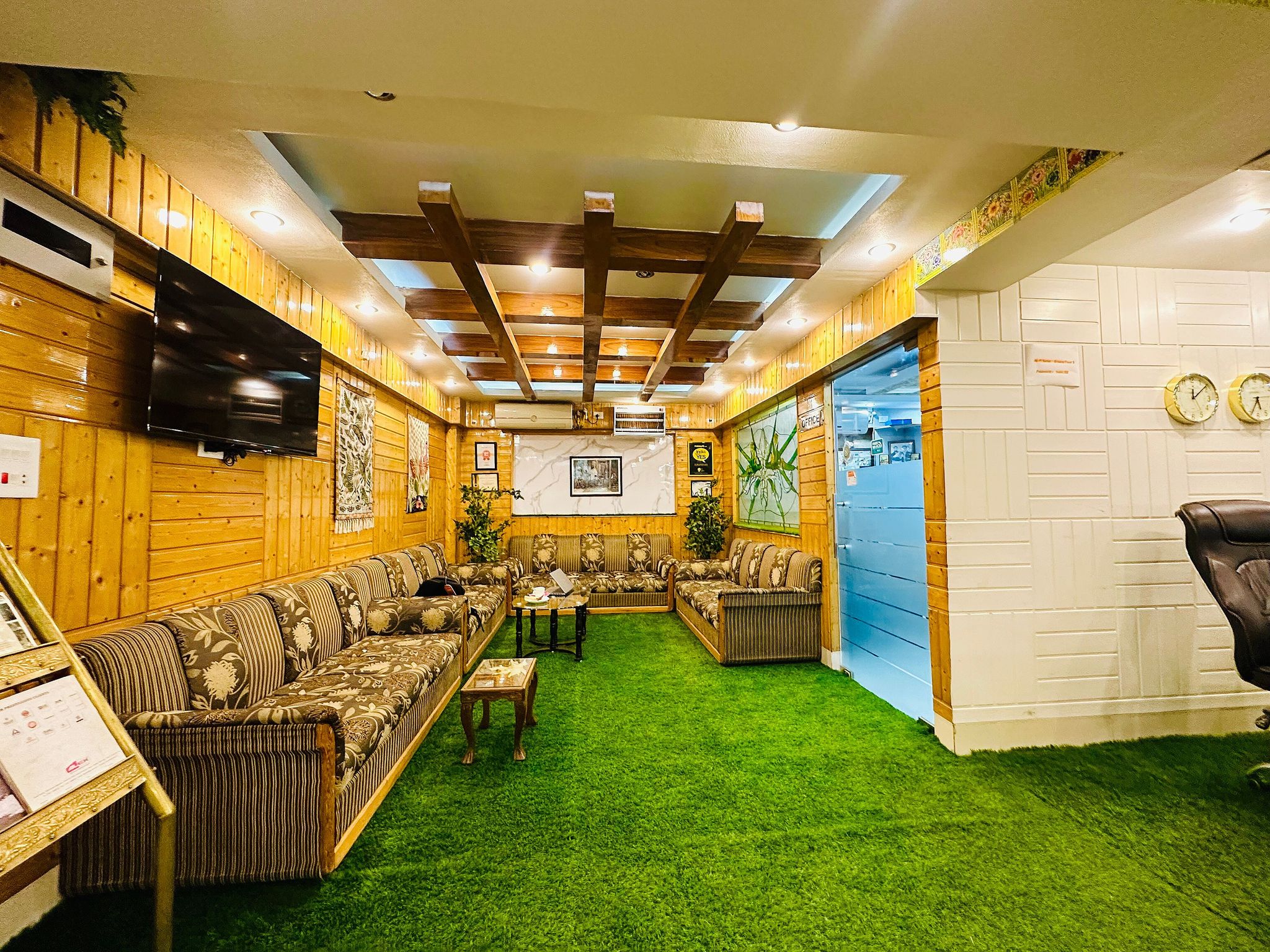 undefined Hotel Regal Palace 3