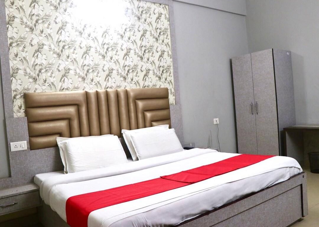 undefined Hotel Hari Resort 6