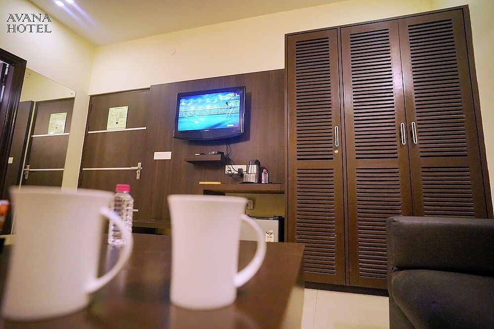 Hotel Avana Deluxe Room 8