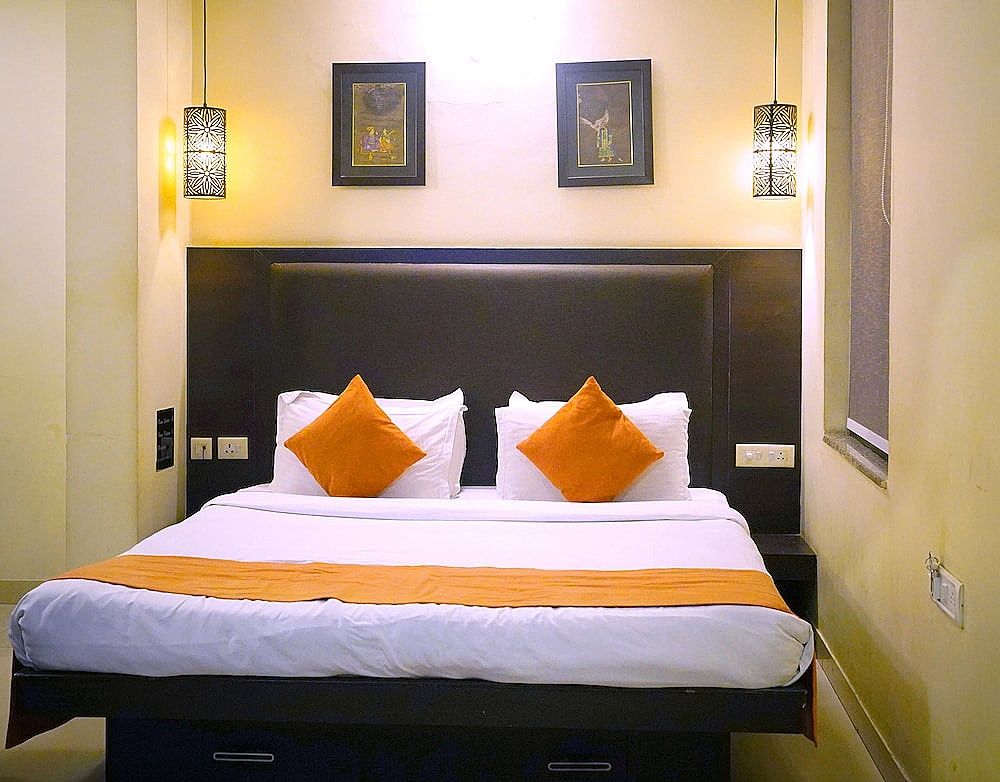 Hotel Avana Deluxe Room 2