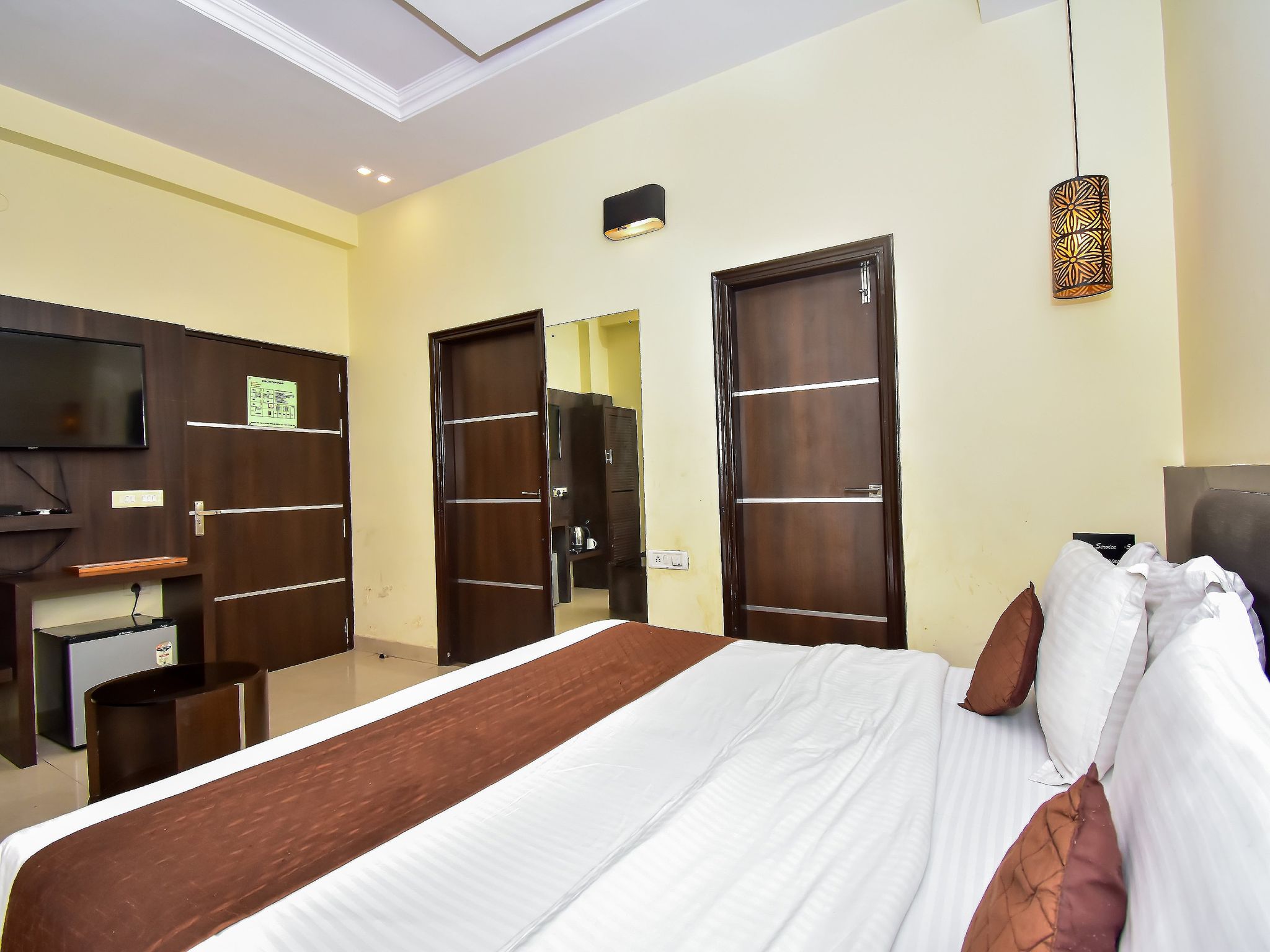 Hotel Avana Deluxe Room 6