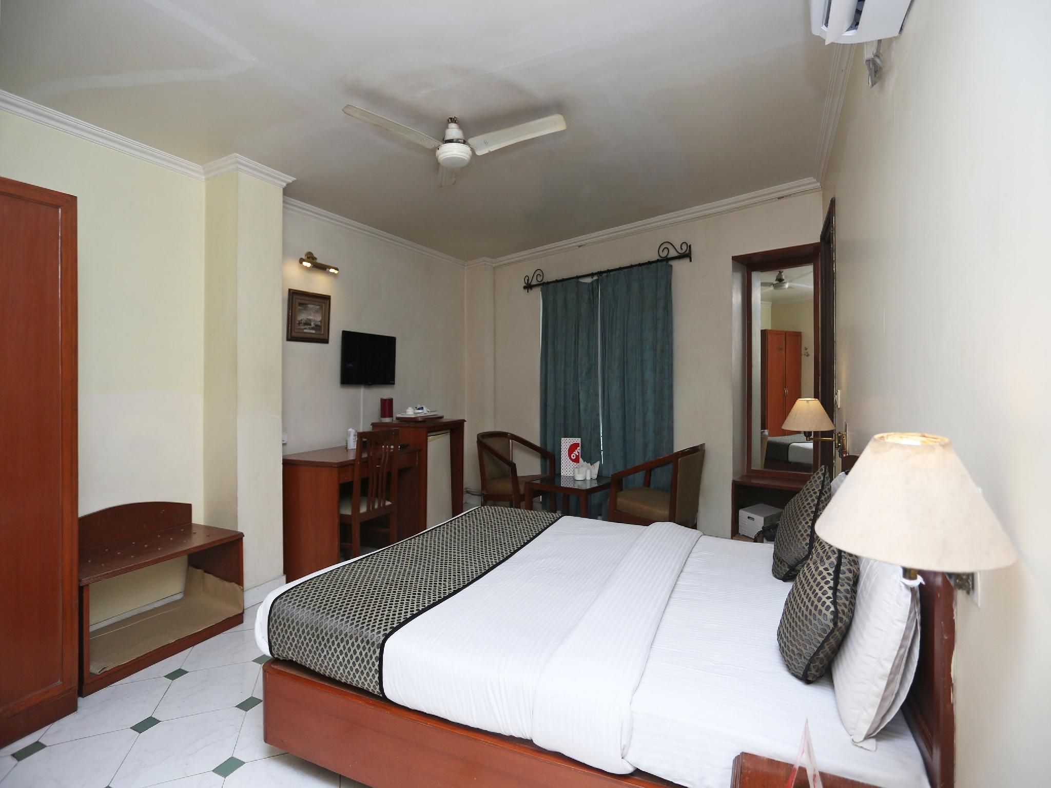 Myriad - Tekarees Inn Deluxe Room 2