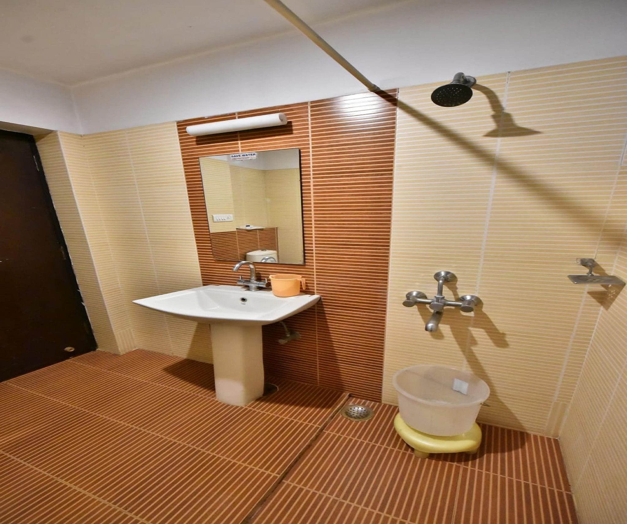 Myriad - Tekarees Inn Deluxe Room 3