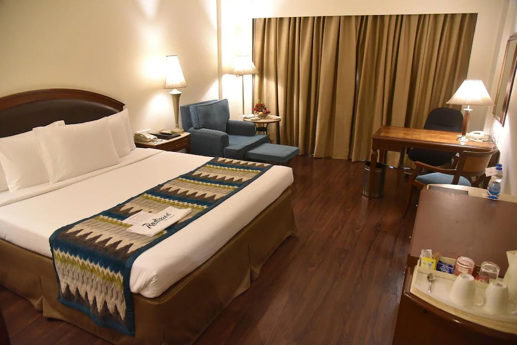 undefined Radisson Hotel Varanasi 7