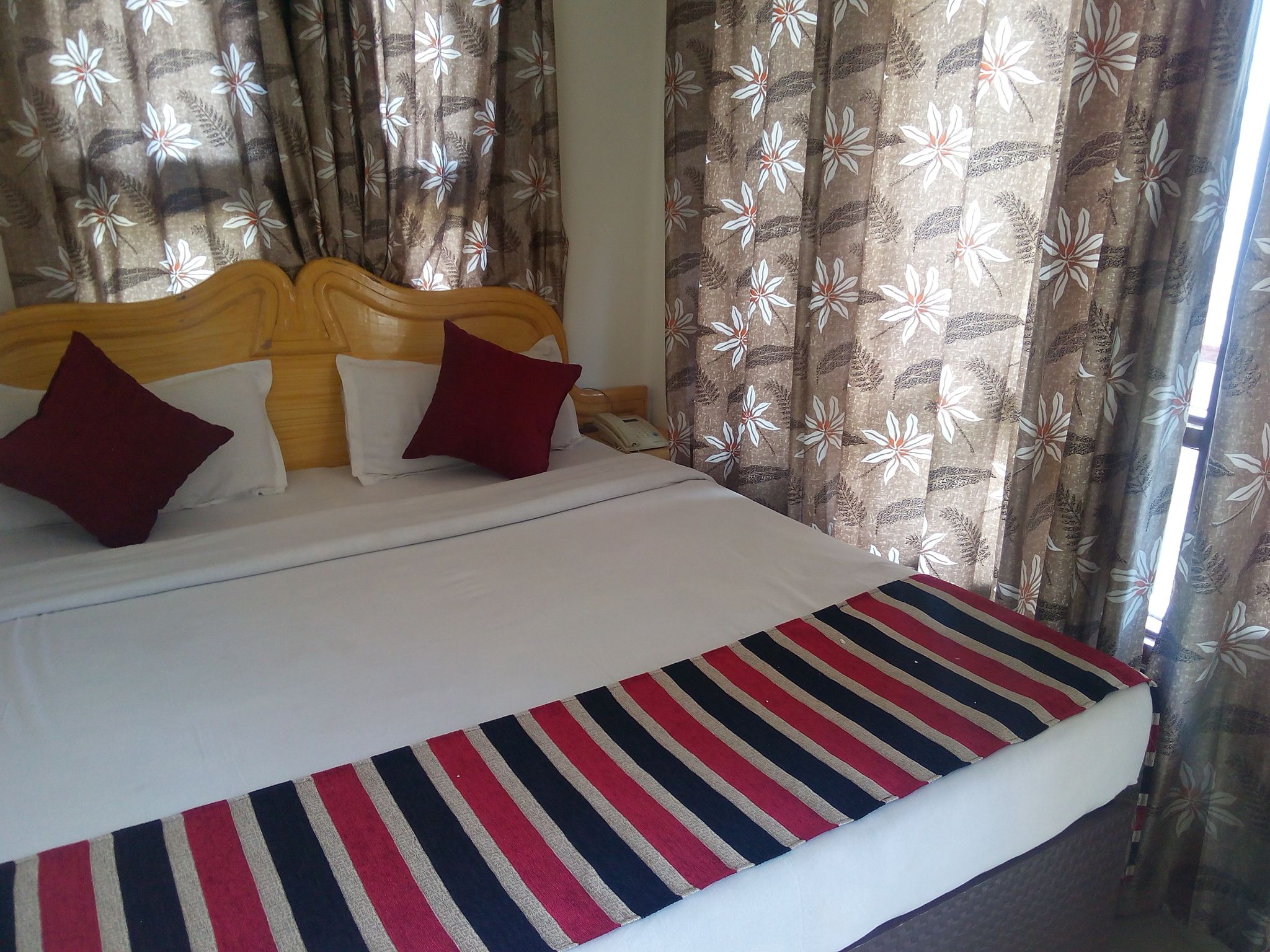 Hotel Shikhar Standard 4