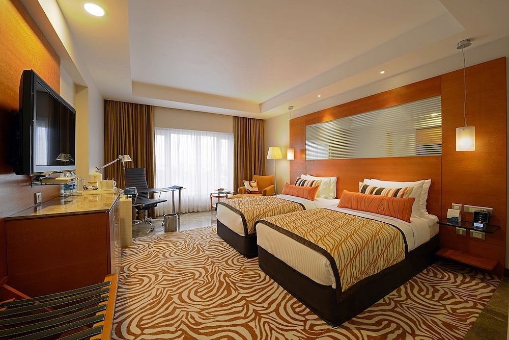 SUPERIOR JUNIOR SUITE DOUBLE TWIN ROOM