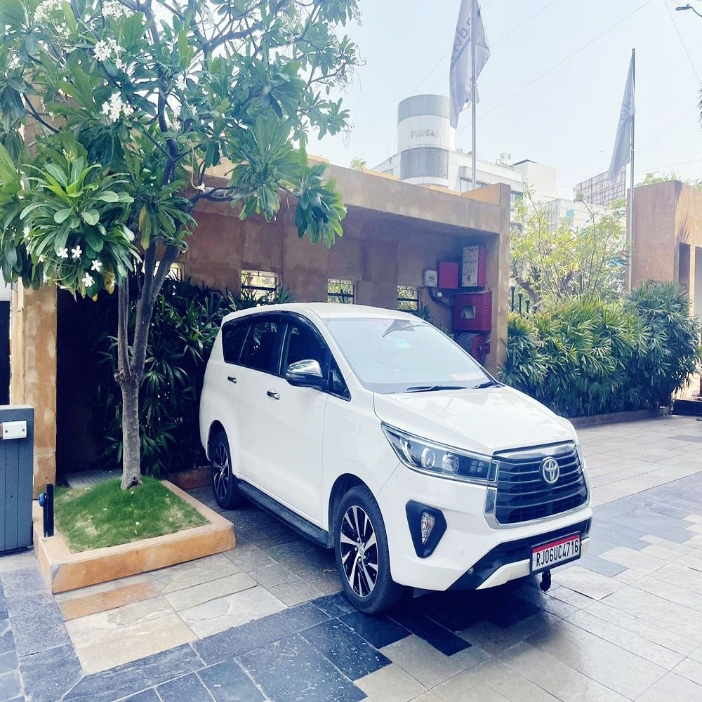 undefined Radisson Blu Hotel Ahmedabad 9
