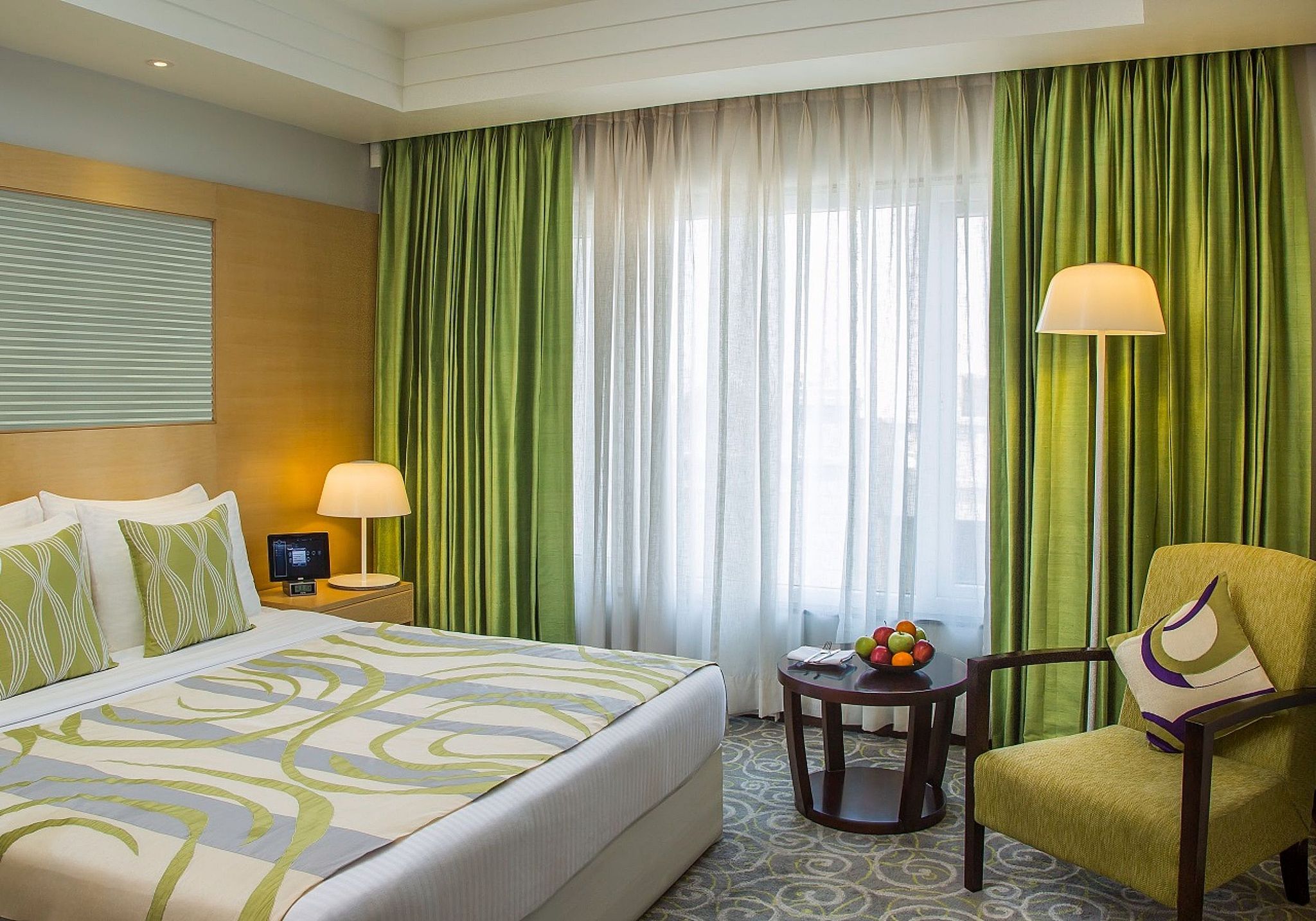 Business Class Suite - One Way Airport Transfers