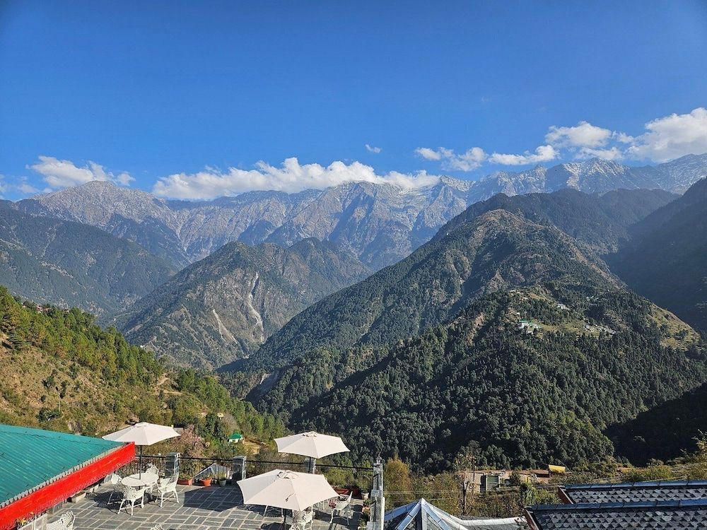 undefined Udechee Huts Hotel