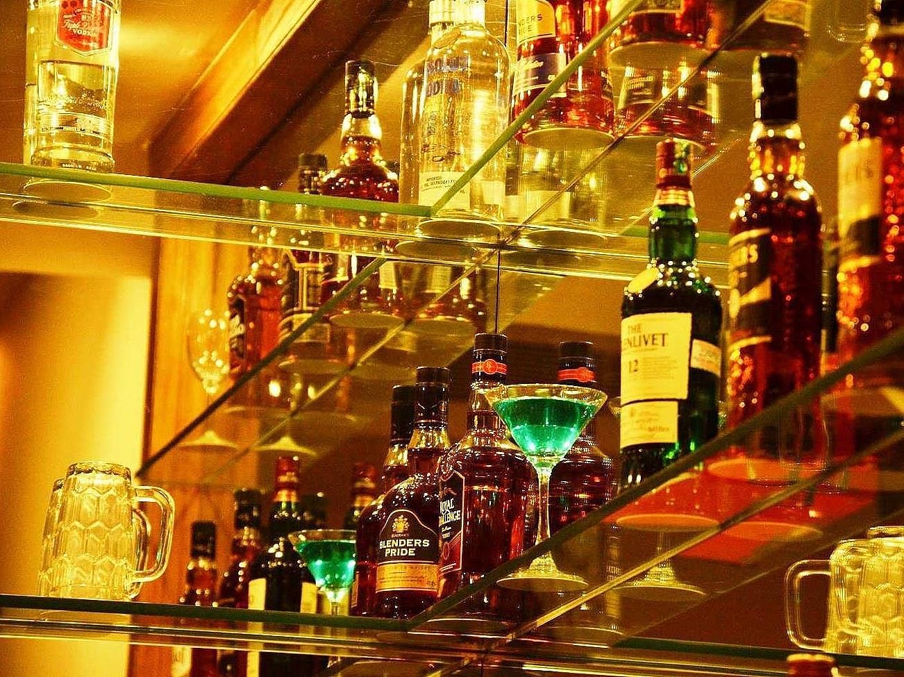 Bar/lounge