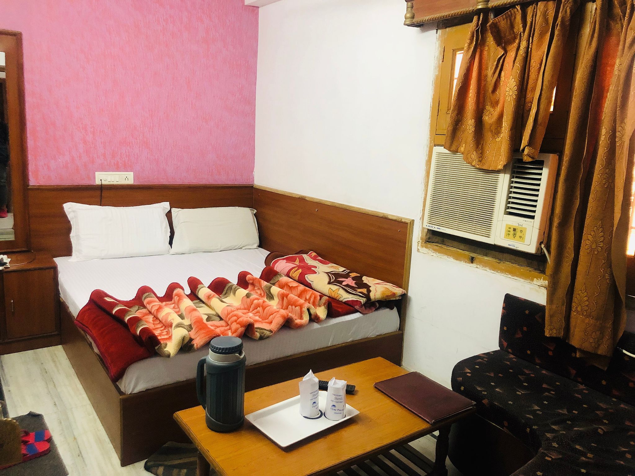 Hotel Udai Palace - Centrally located Budget Family Stay Small Standard Room 2