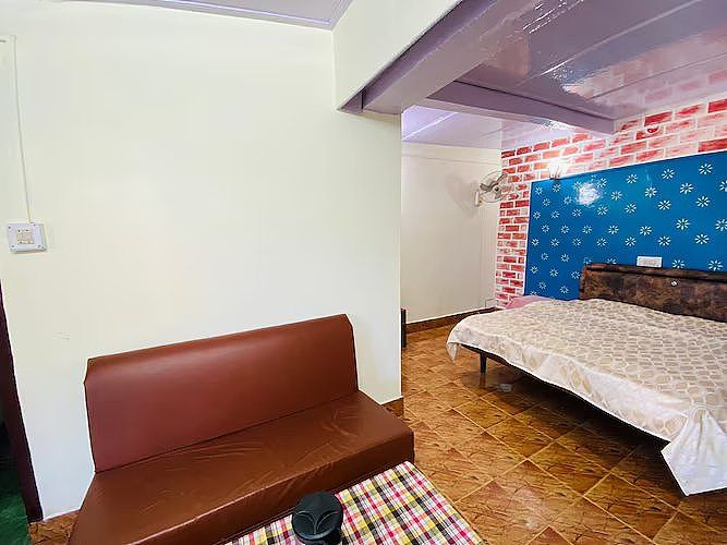Hotel Walnut Grove