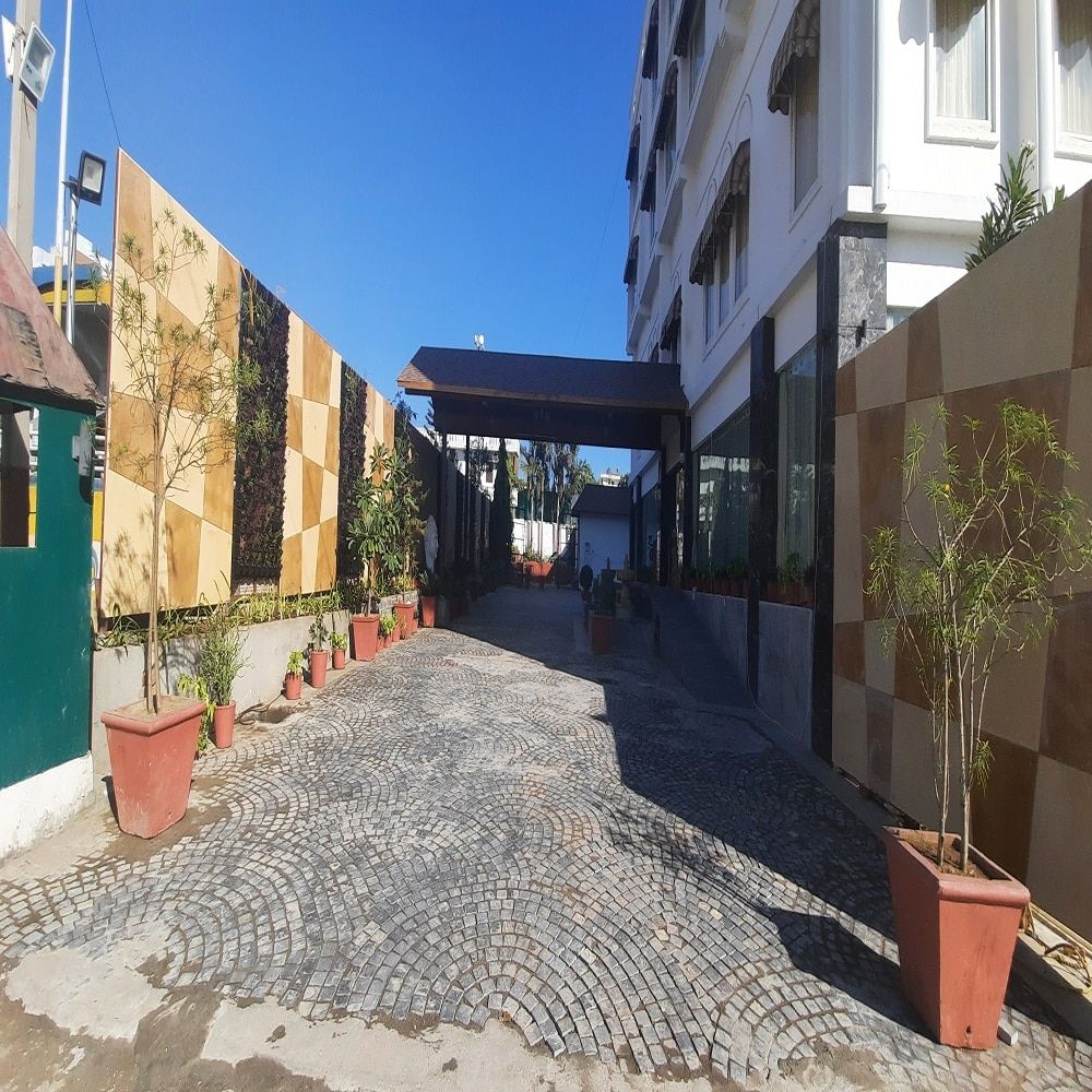 Hotel Exterior