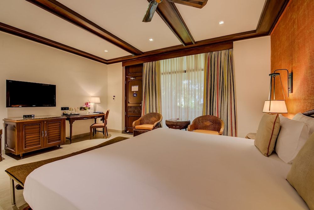 Radisson Blu Resort Temple Bay Mamallapuram Chalet, Garden View