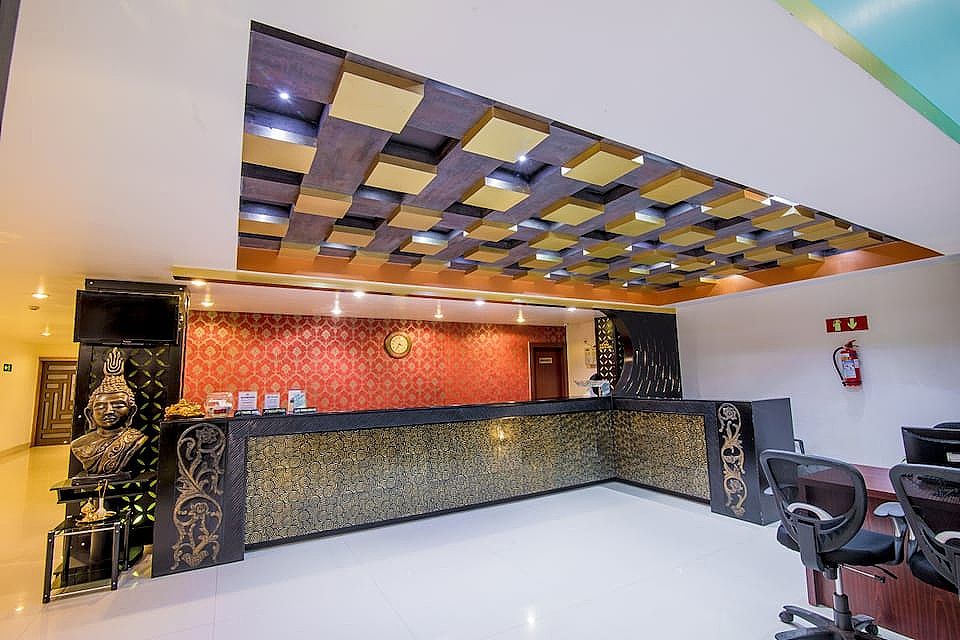 undefined Hotel AVN Grand 2