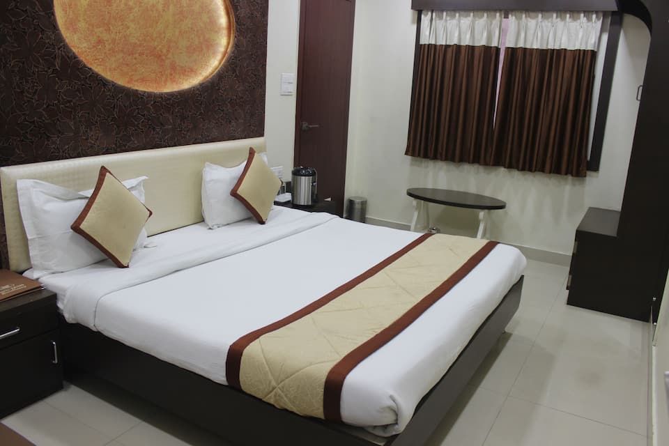 undefined Hotel Jain Exellency 8