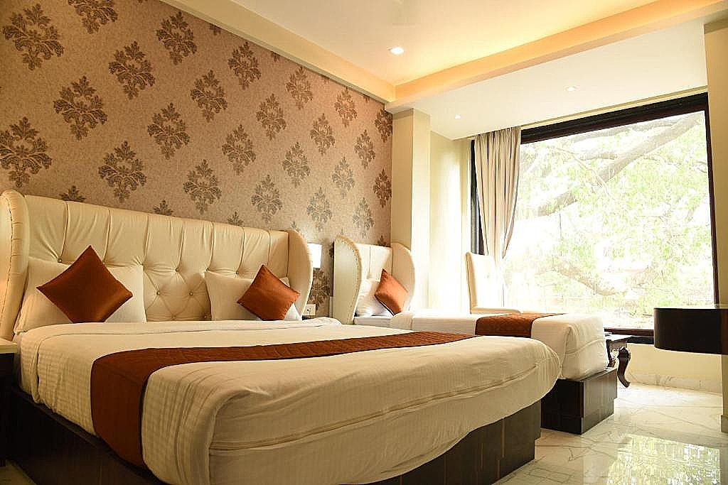 Executive Triple Room