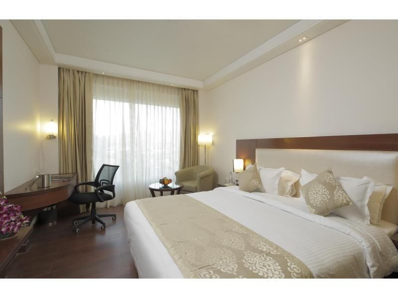 Executive Deluxe Double Room