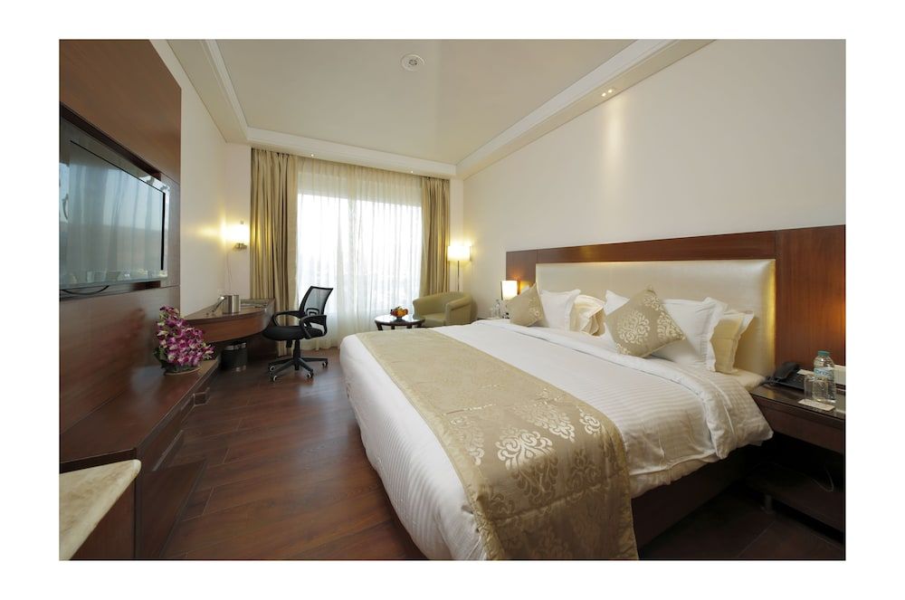 undefined Regenta Central Jal Mahal Jaipur by Royal Orchid Hotels 3