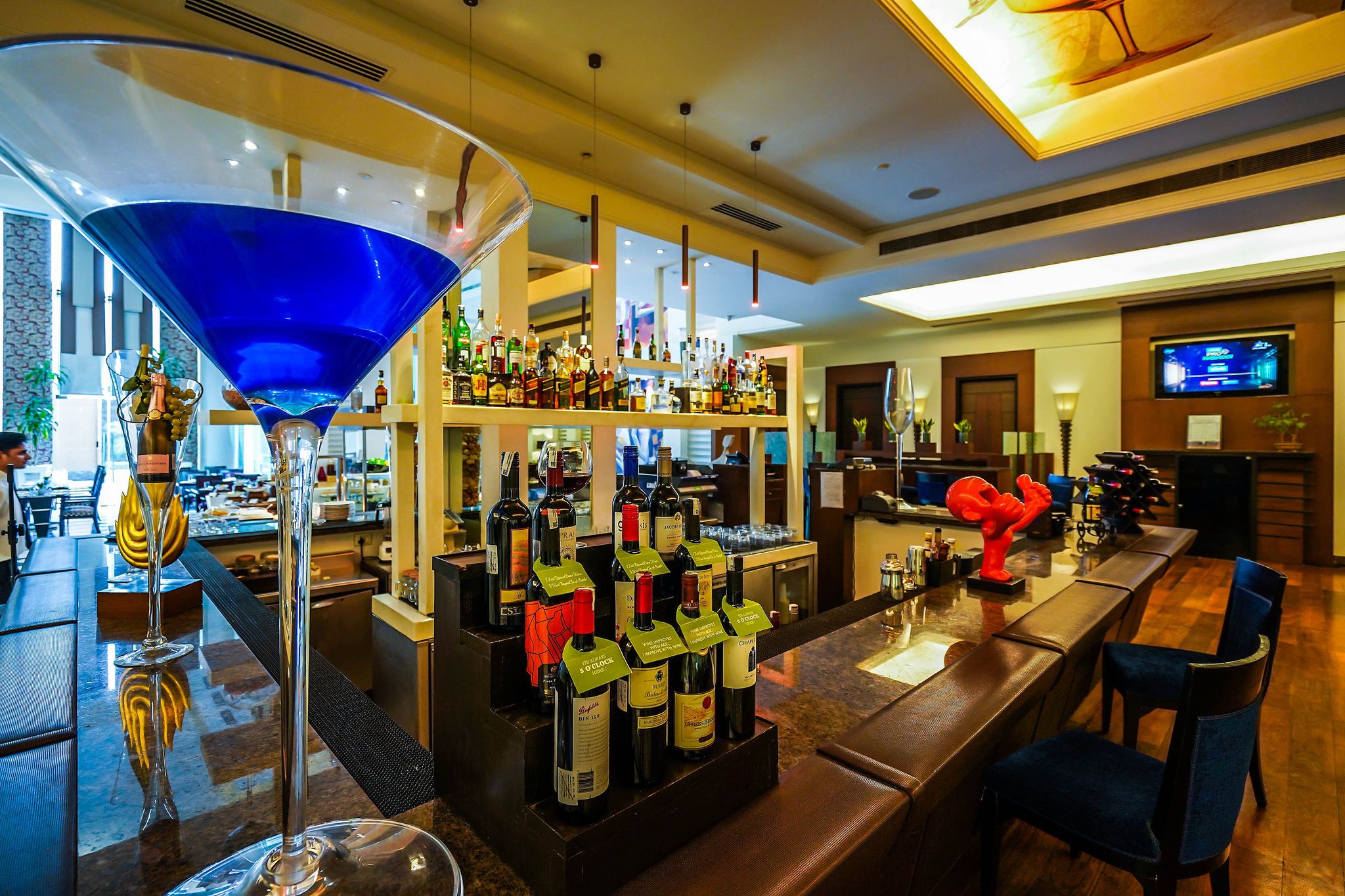 Bar