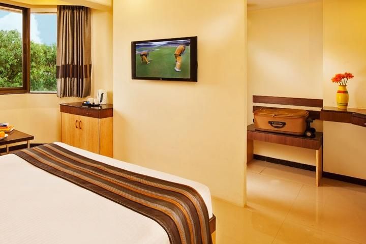 Sterling Lonavala Classic Room 2