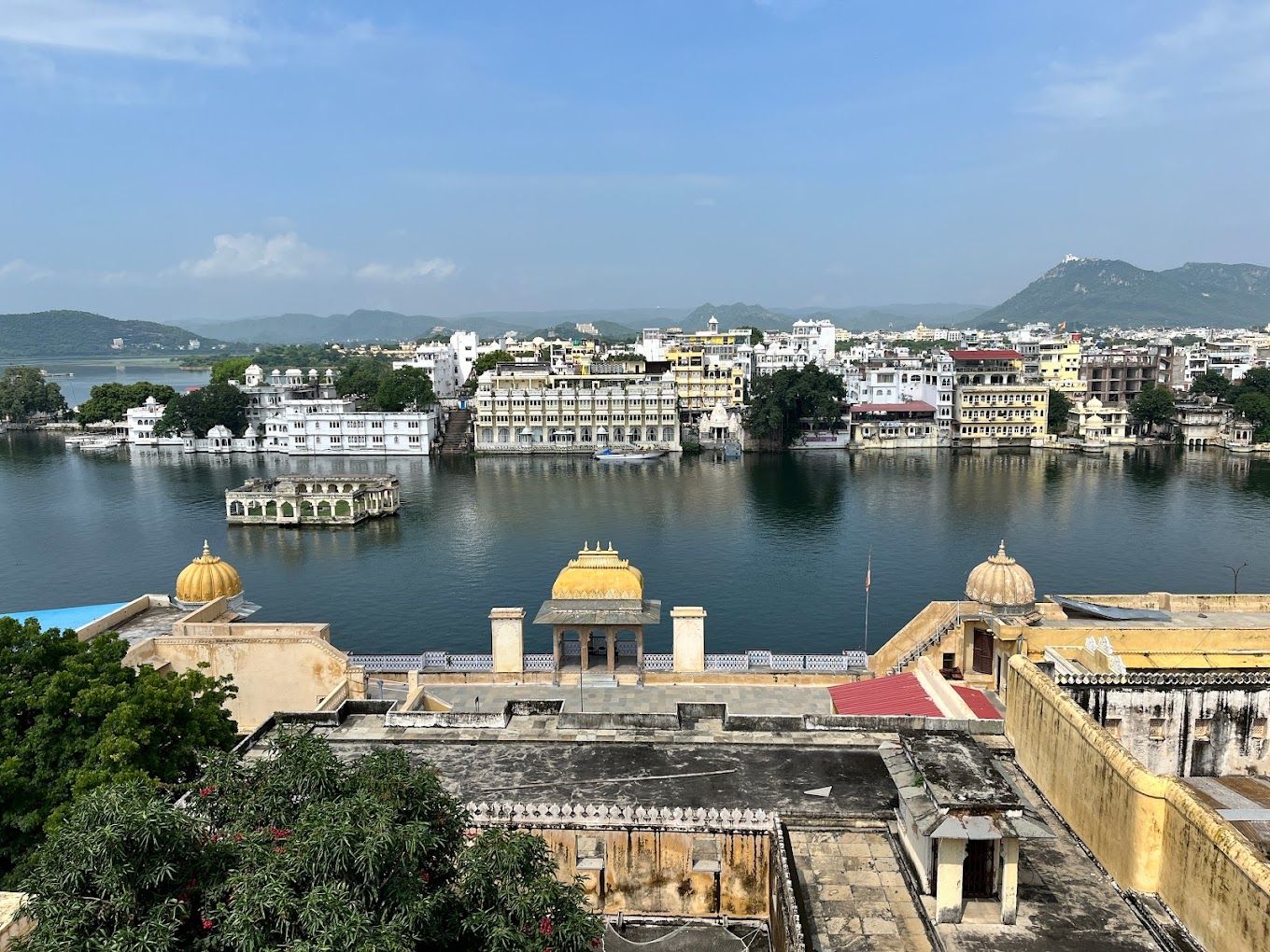 undefined Hotel Mewar Haveli at Lake Pichola 