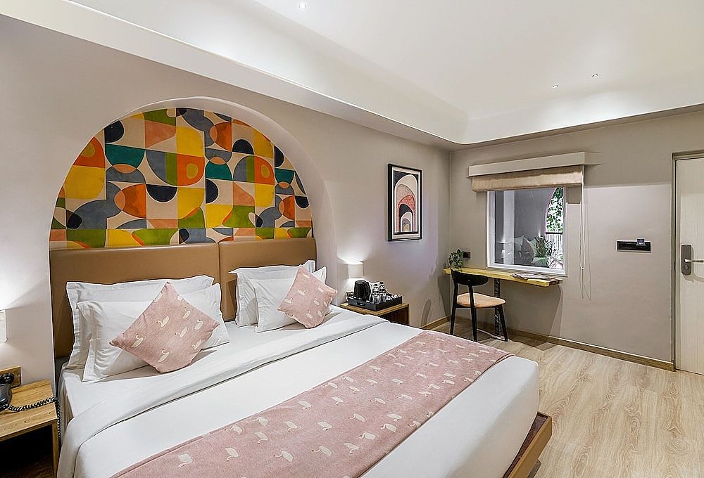 The Red Pier by Downtown Near Lake Pichola, Udaipur Executive Room 2