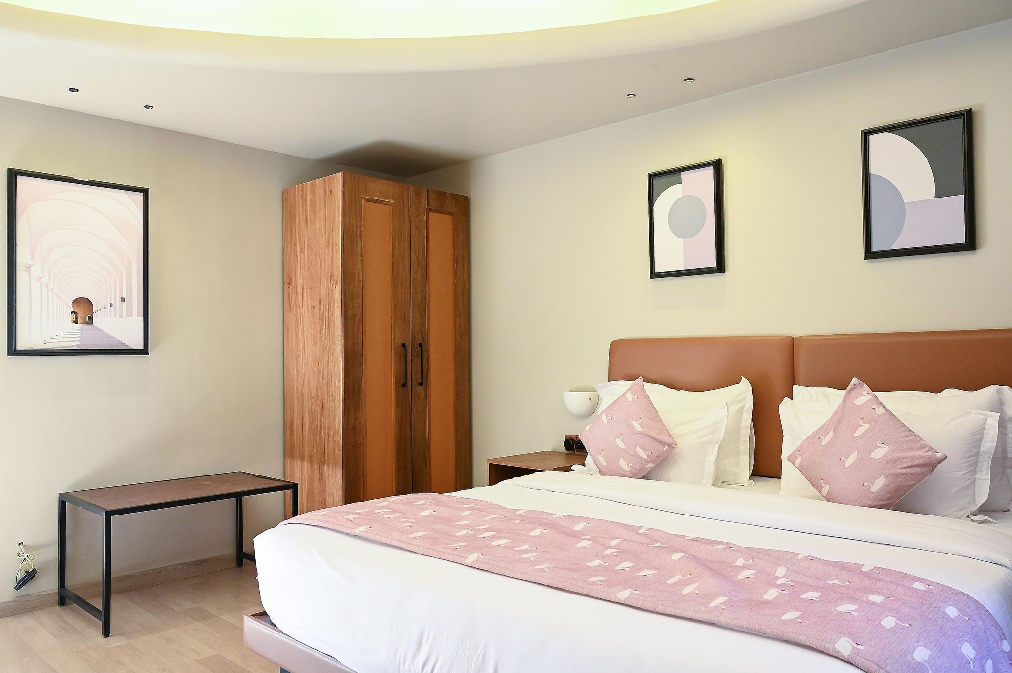 The Red Pier by Downtown Near Lake Pichola, Udaipur Executive Room 7