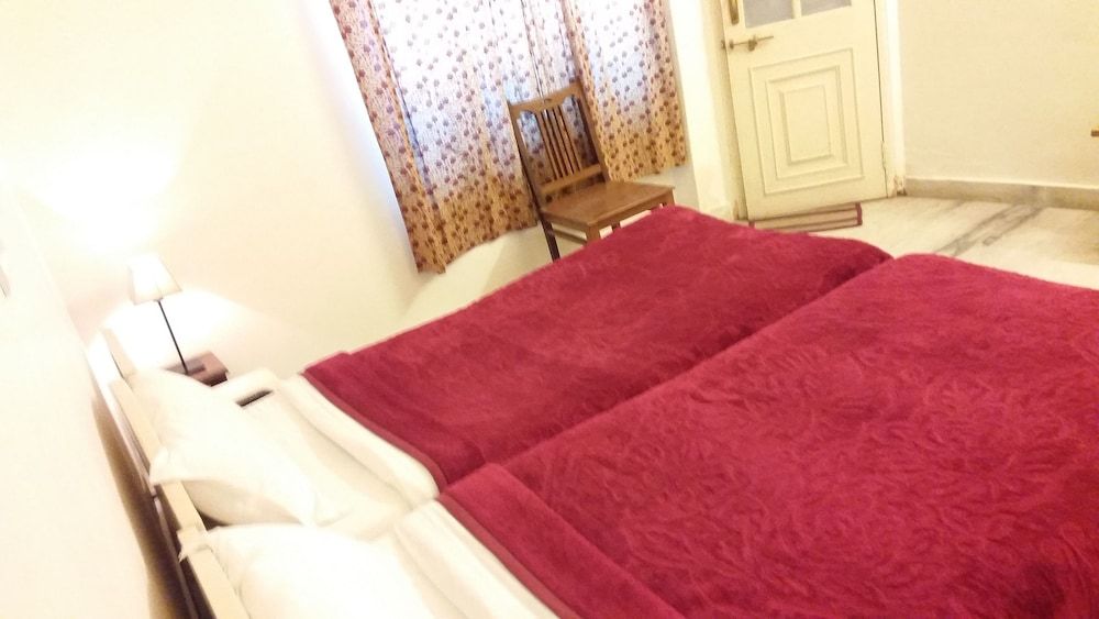 Hotel Pratap Bhawan Standard Room 8